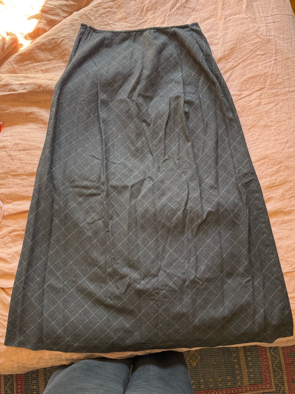 Grey patterned Maxi skirt